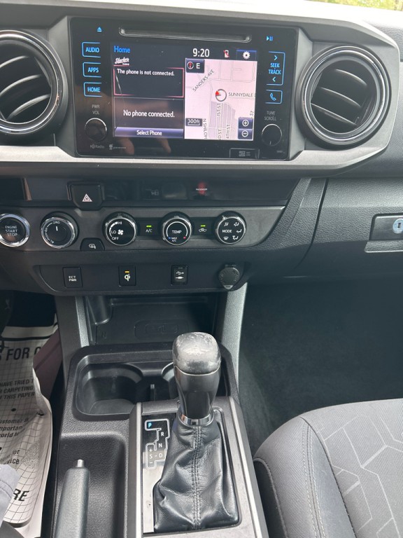 2016 Toyota Tacoma Image 12