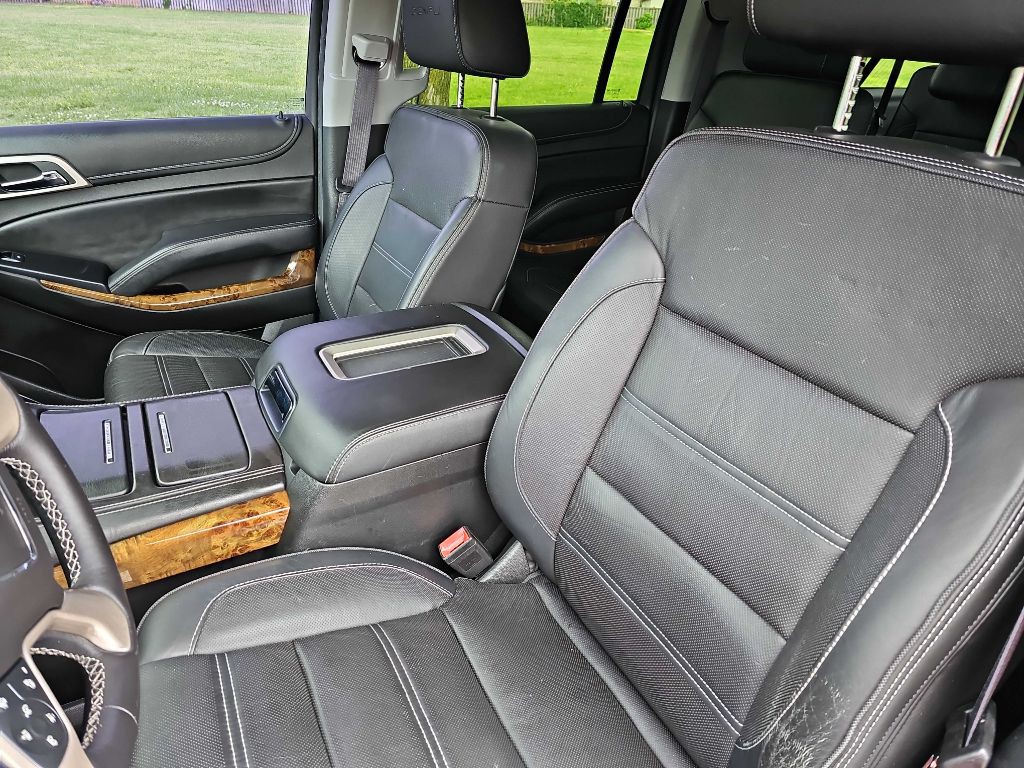 2015 GMC Yukon Image 9