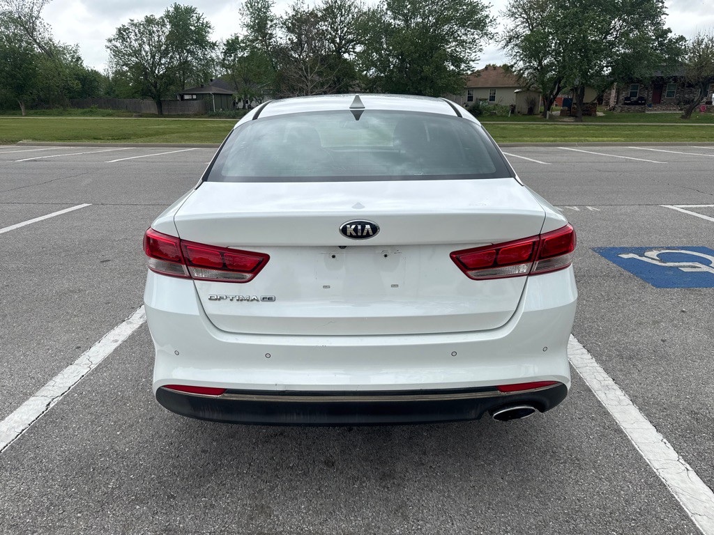 2016 Kia Optima Image 6