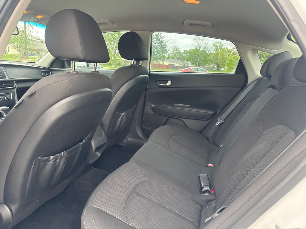 2016 Kia Optima Image 10