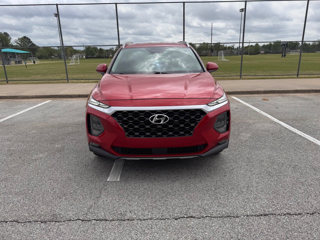 2019 Hyundai Santa Fe Image 2