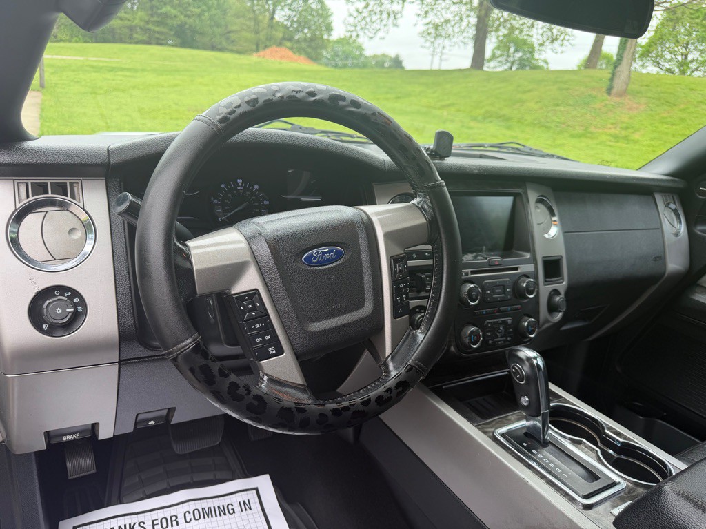 2017 Ford Expedition Image 15