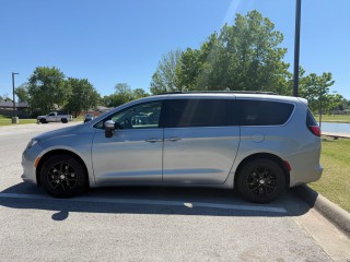 Image for 2021 Chrysler Voyager LXI ID: 7355736