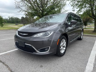 Image for 2019 Chrysler Pacifica Touring L Plus ID: 7355744