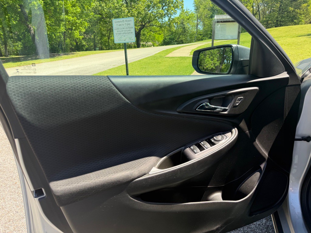 2018 Chevrolet Malibu Image 10