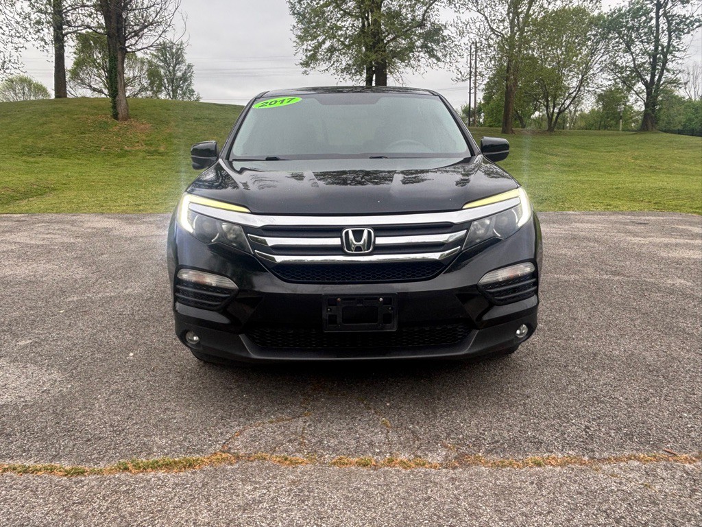 2017 Honda Pilot Image 2