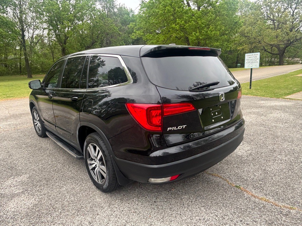 2017 Honda Pilot Image 6