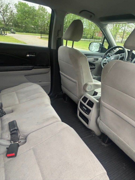 2017 Honda Pilot Image 11