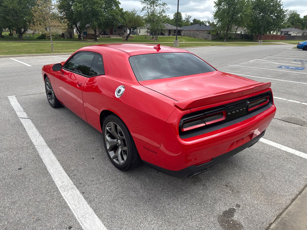 2015 Dodge Challenger Image 7