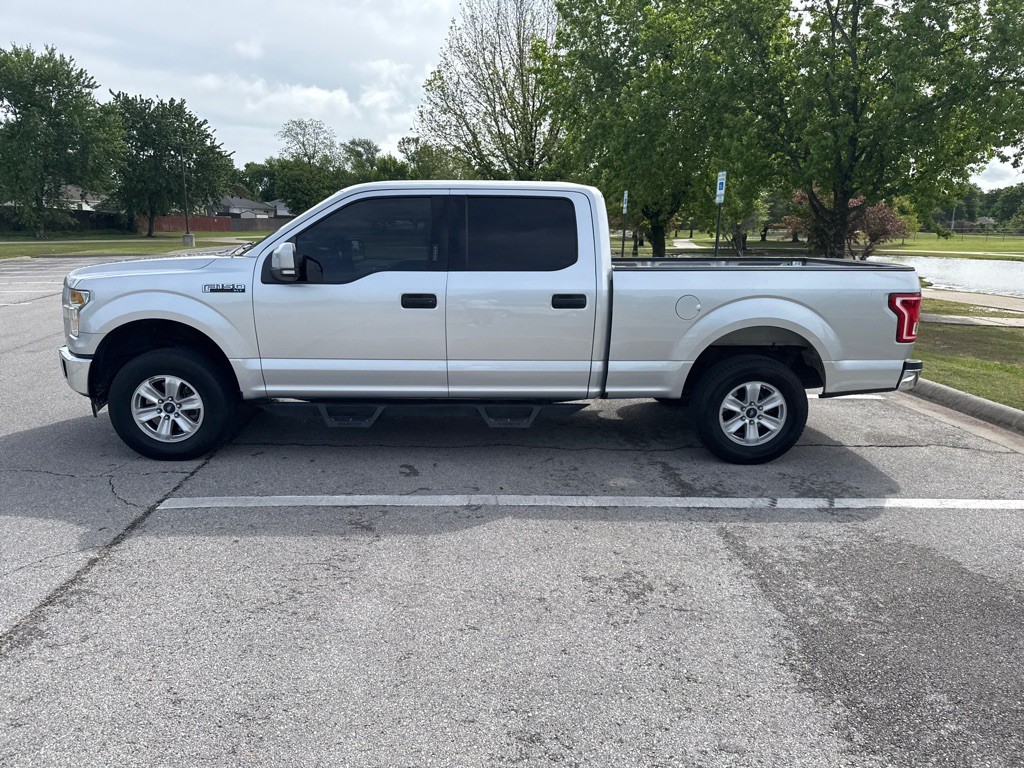 2017 Ford F-150 Image 8