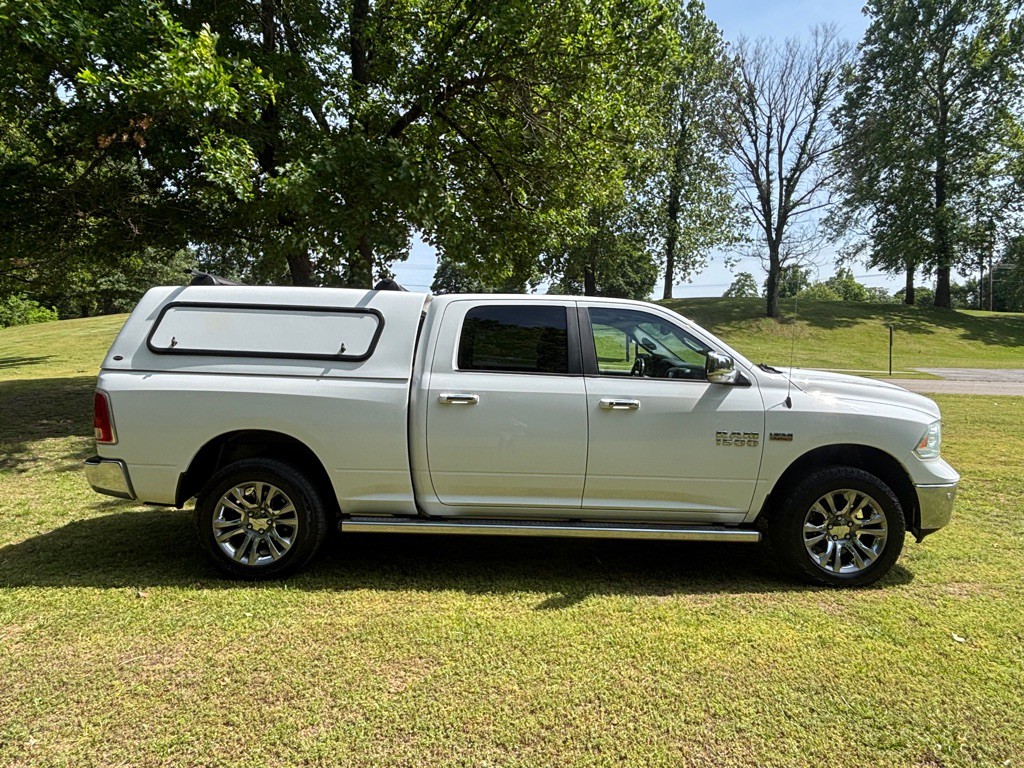 2014 RAM 1500 Image 9