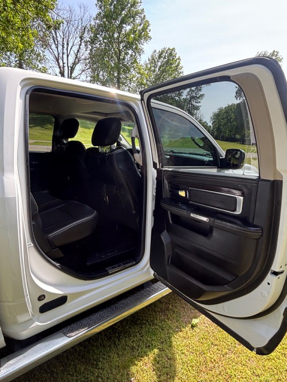 2014 RAM 1500 Image 14