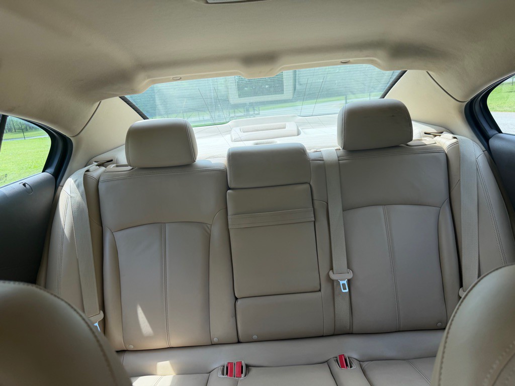 2012 Buick Lacrosse Image 8