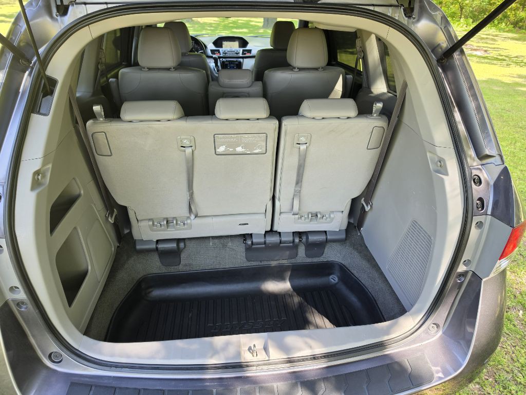 2015 Honda Odyssey Image 10