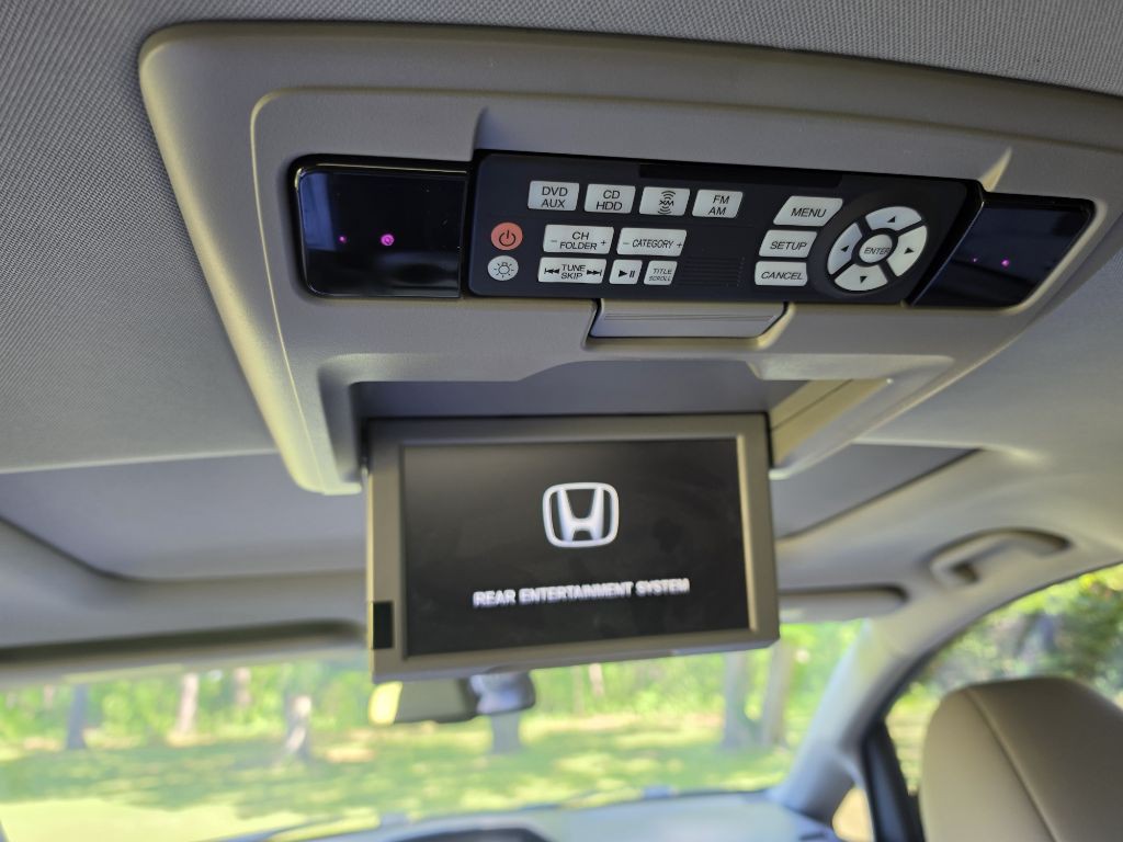 2015 Honda Odyssey Image 13