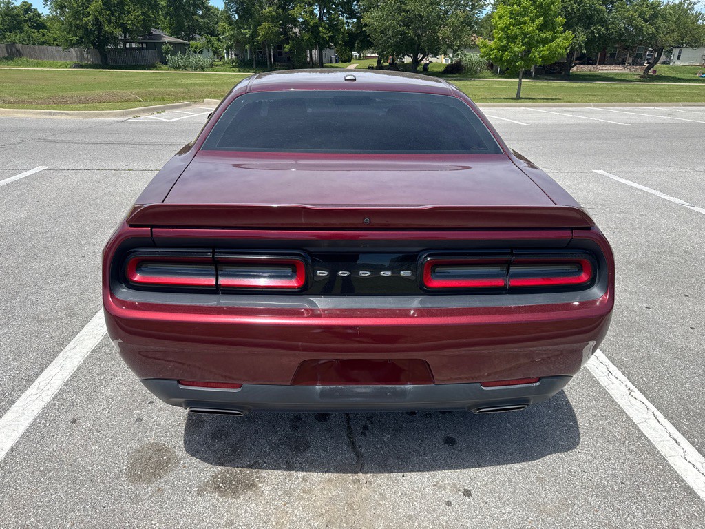 2018 Dodge Challenger Image 6