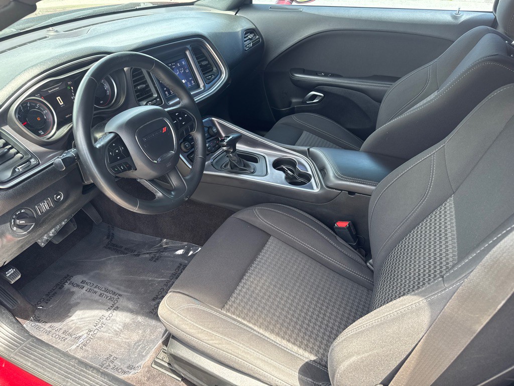 2018 Dodge Challenger Image 9