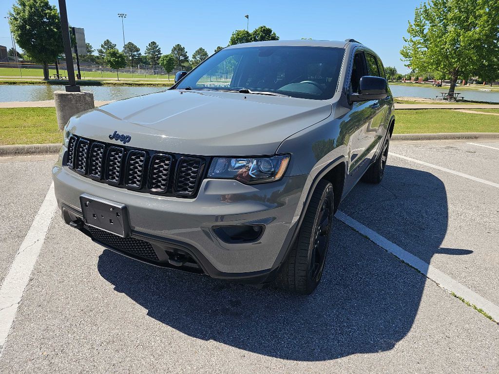 2019 Jeep Grand Cherokee Image 3