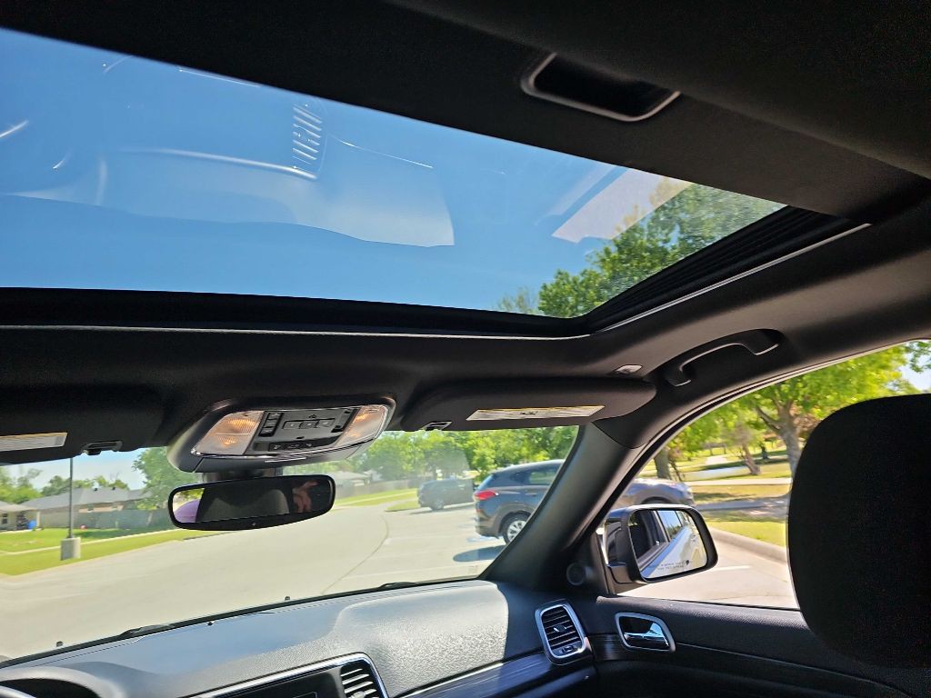 2019 Jeep Grand Cherokee Image 14