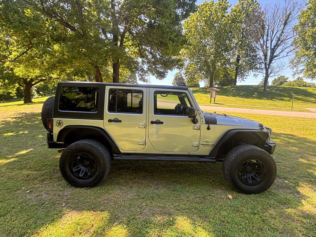 2015 Jeep Wrangler Unlimited Image 9