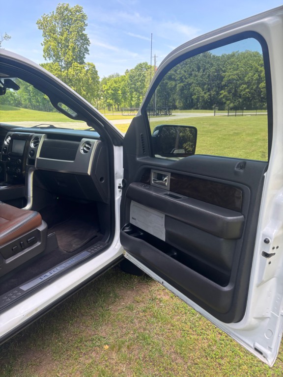 2014 Ford F-150 Image 12