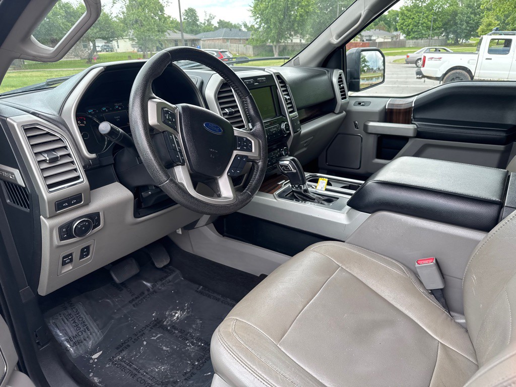 2015 Ford F-150 Image 9
