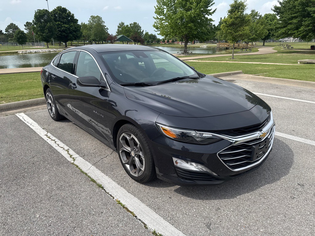 2023 Chevrolet Malibu Image 3