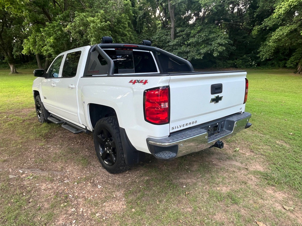 2017 Chevrolet Silverado 1500 Image 5