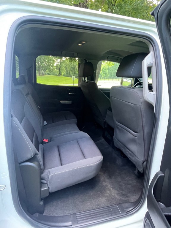 2017 Chevrolet Silverado 1500 Image 9