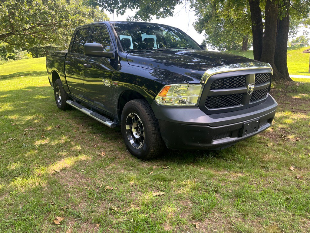2015 RAM 1500 Image 1