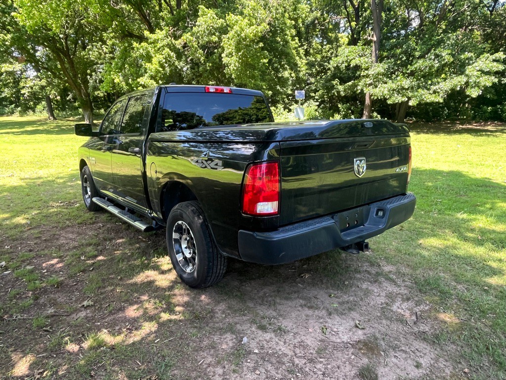 2015 RAM 1500 Image 6