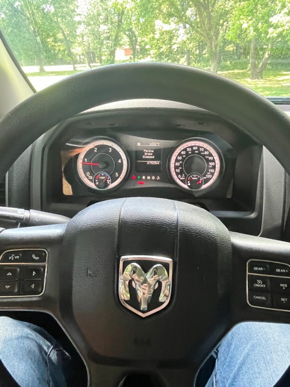 2015 RAM 1500 Image 17