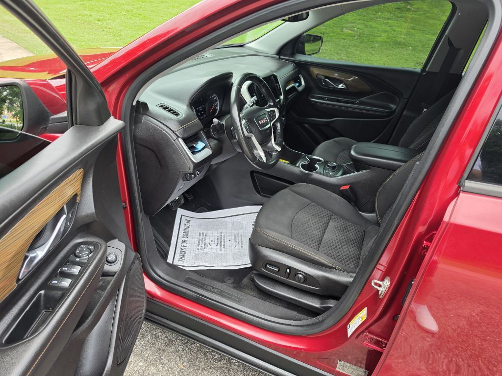 2018 GMC Terrain Image 1