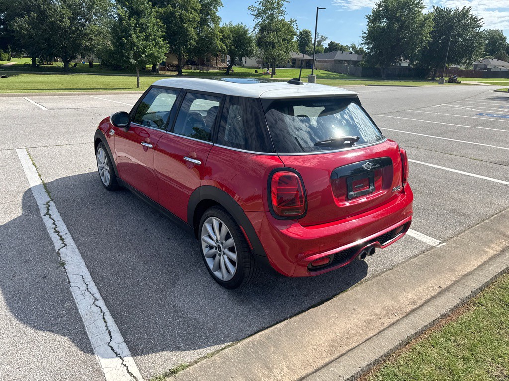 2019 MINI Cooper Image 7