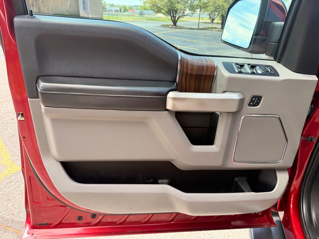2016 Ford F-150 Image 10