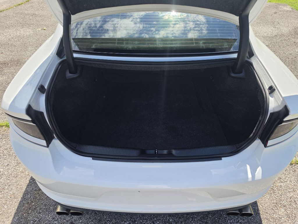2016 Dodge Charger Image 13