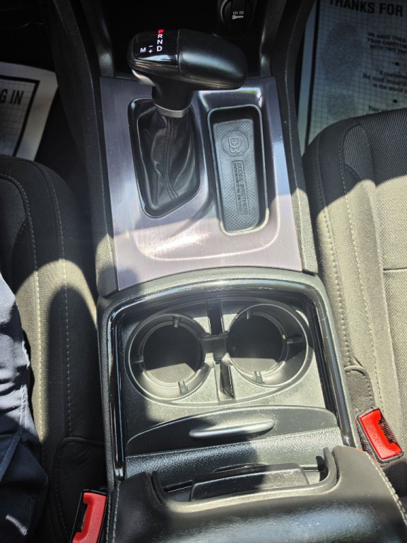 2016 Dodge Charger Image 19