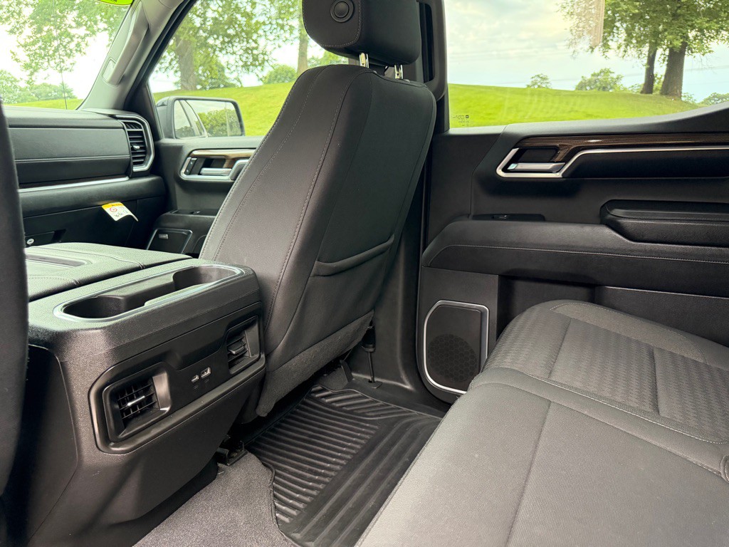 2022 Chevrolet Silverado 1500 Image 12