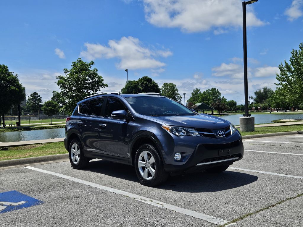 2013 Toyota Rav4 Image 3