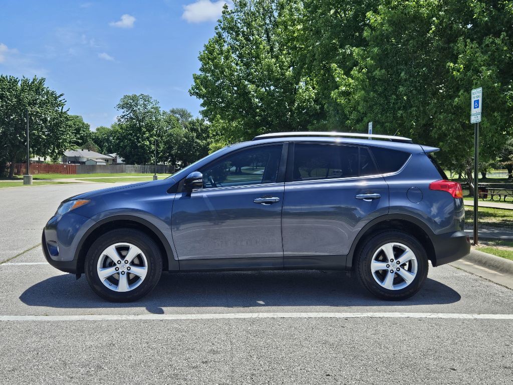 2013 Toyota Rav4 Image 8