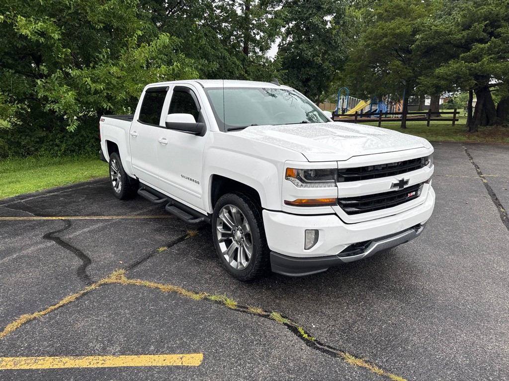 2017 Chevrolet Silverado 1500 Image 3