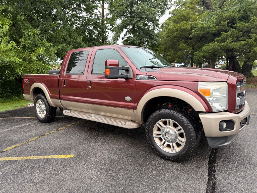 2012 Ford F-250 Image 1