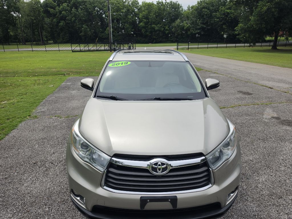 2015 Toyota Highlander Image 4