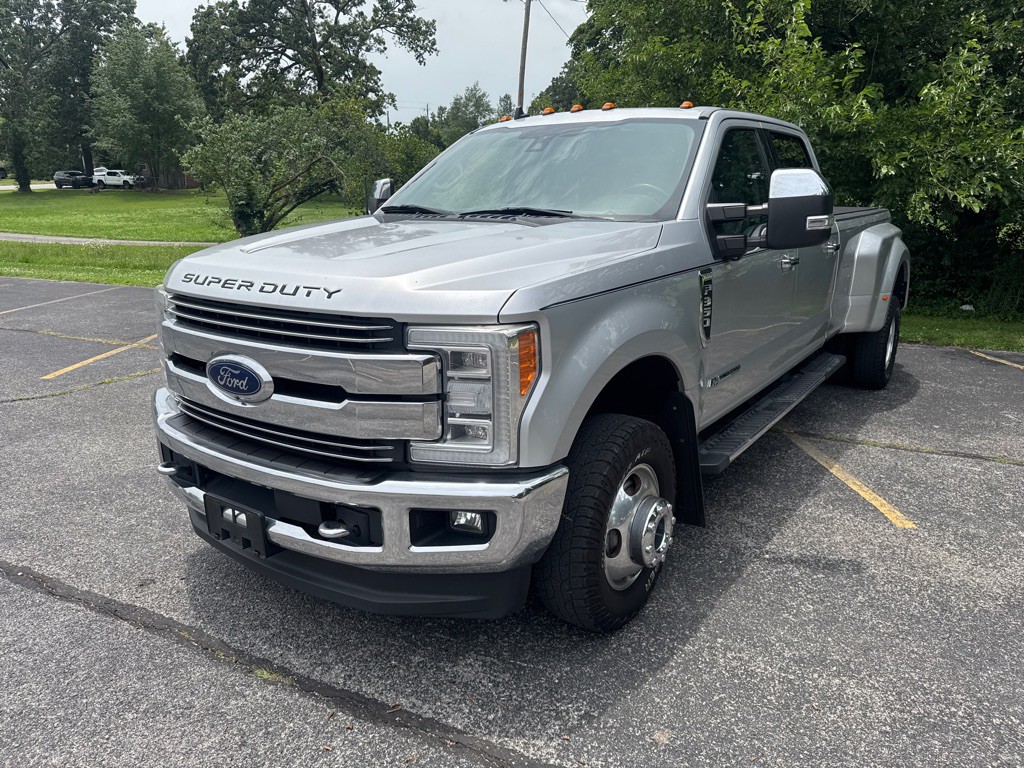 2019 Ford F-350 Image 1