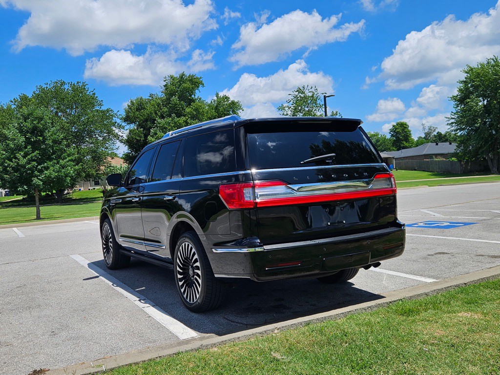 2018 Lincoln Navigator Image 5