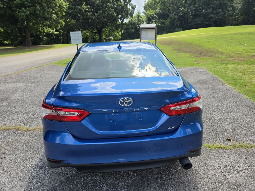 2019 Toyota Camry Image 7