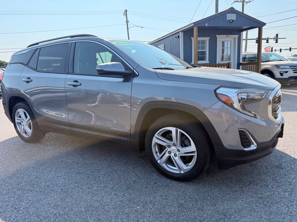 2018 GMC Terrain Image 3