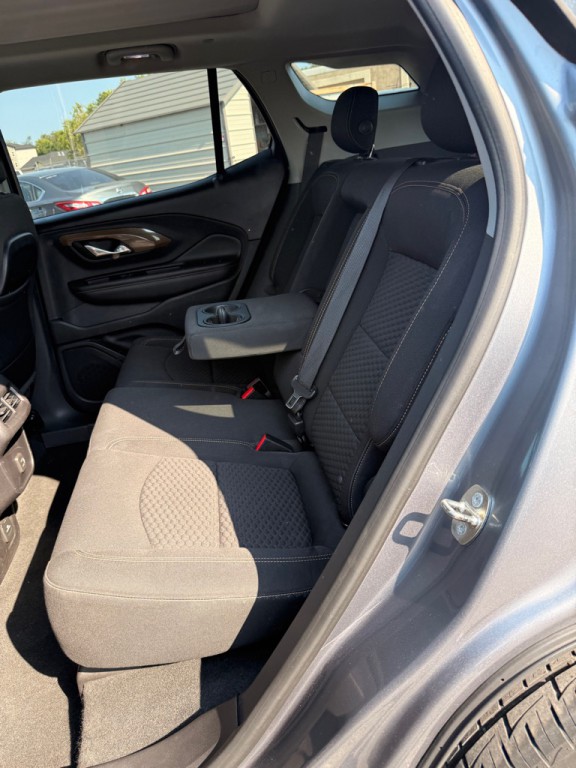 2018 GMC Terrain Image 8