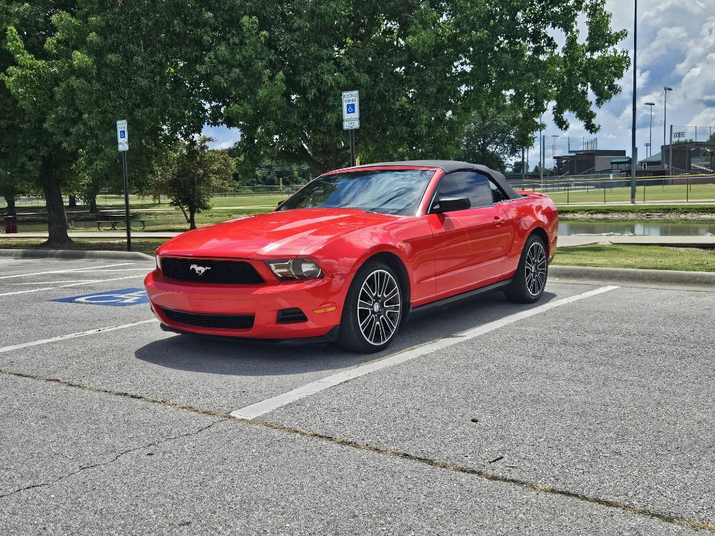 2011 Ford Mustang Image 3