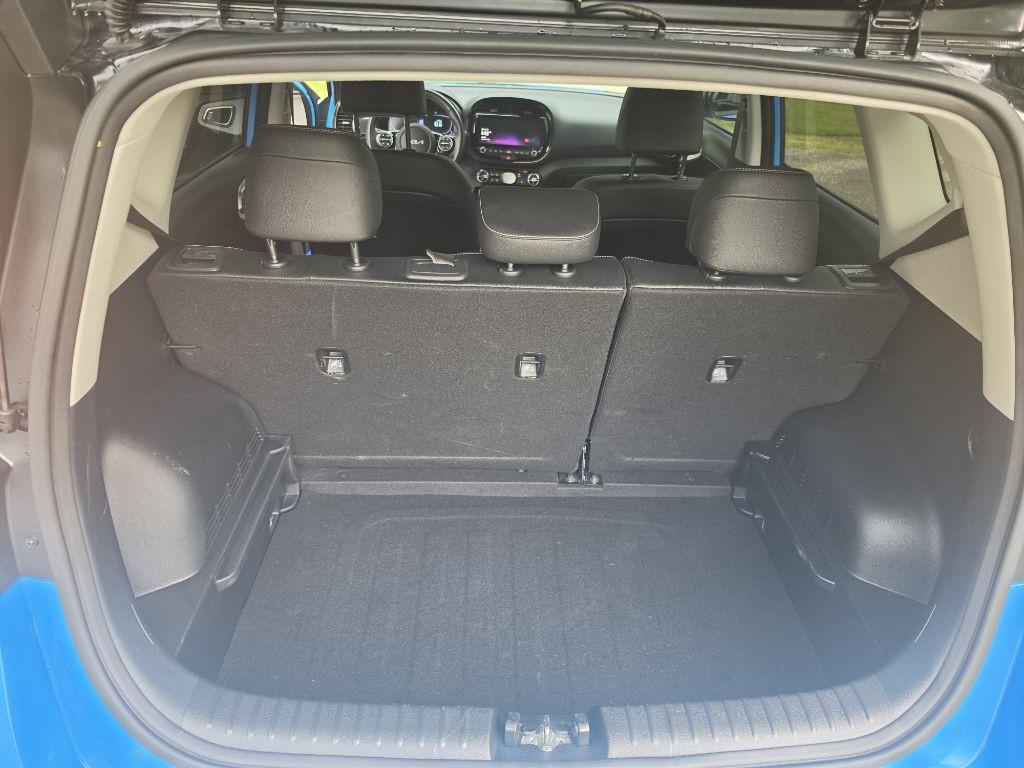 2023 Kia Soul Image 25